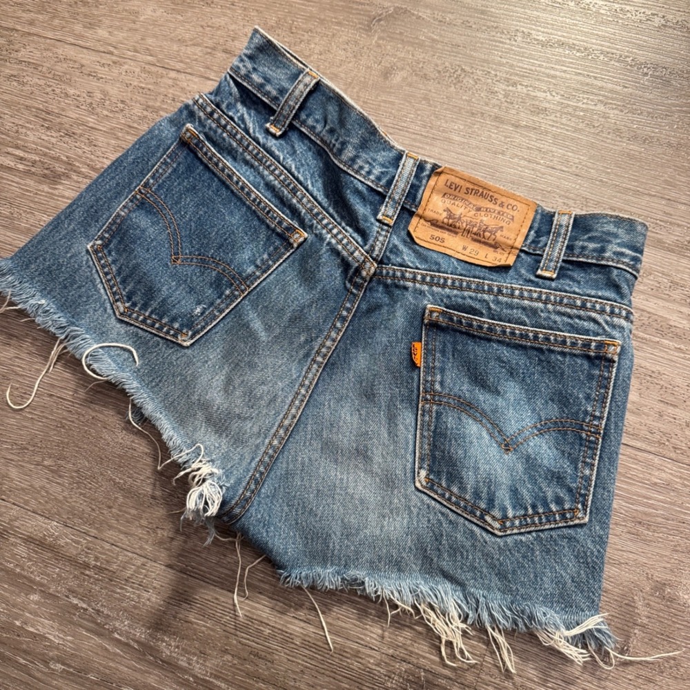 Vintage Levis 505 Shorts Women 29 Blue Cotton Orange Tab Distressed Cut Off Jort